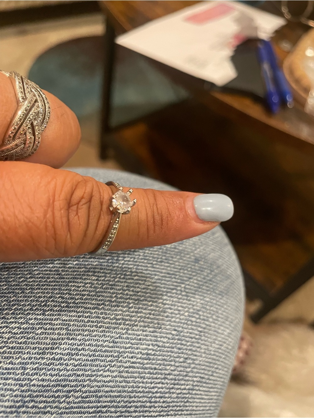 Silver ring - Picture 2 of 6